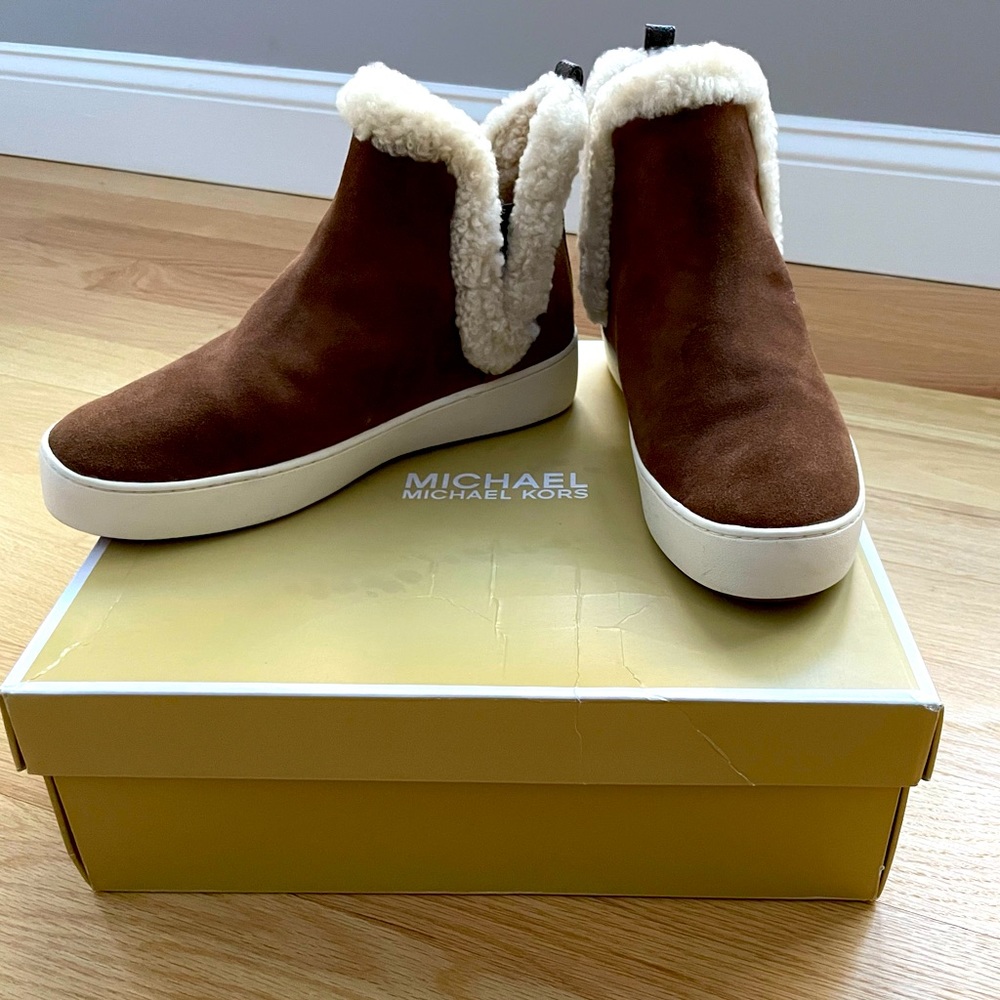 MICHAEL Michael Kors Ashlyn suede shearling lined sneaker boot women’s US 8 NEW